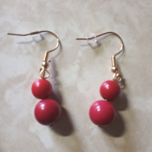 Jewelry - Picture 3 of 5